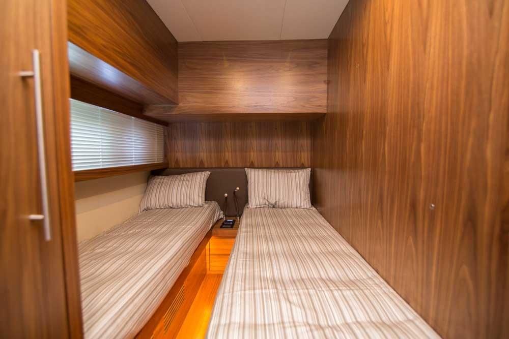 2019 Sundeck Yachts 58 