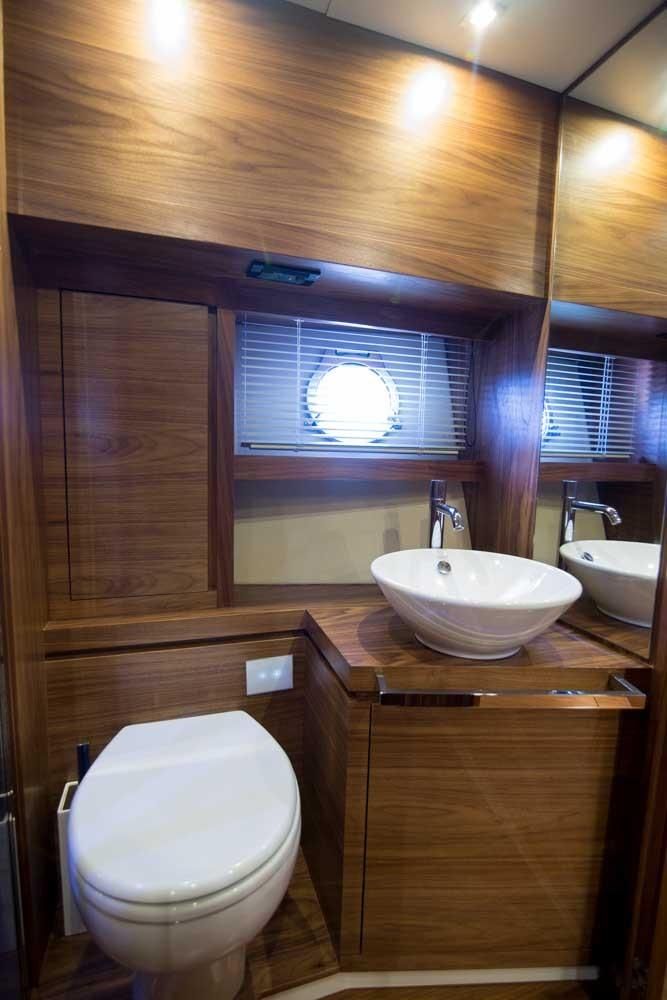 2019 Sundeck Yachts 58 