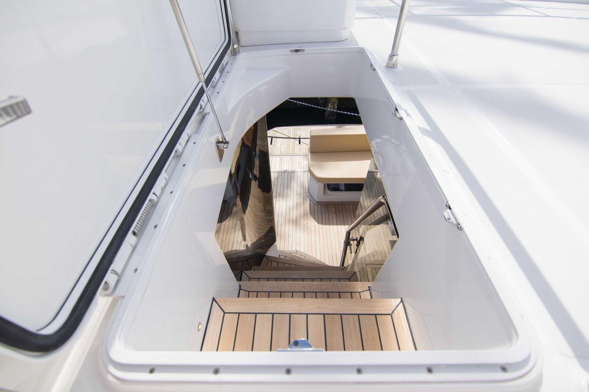 2019 Sundeck Yachts 58 