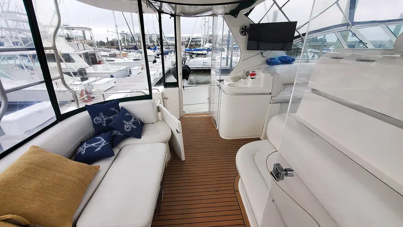 A Good Life Yacht Photos Pics Sundeck Port