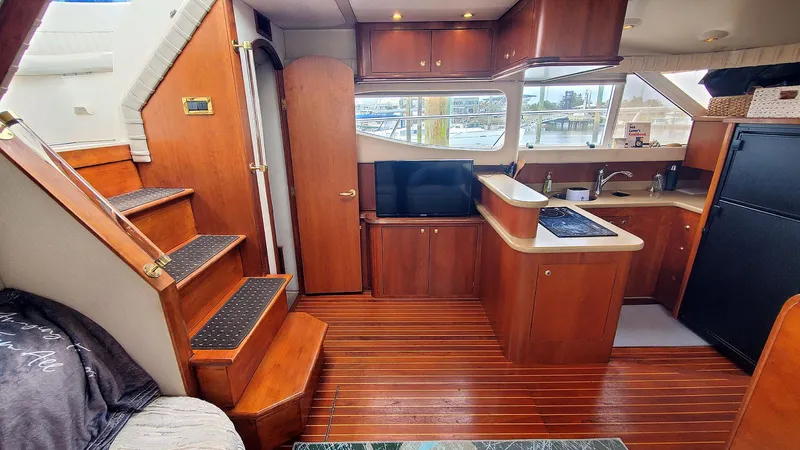 A Good Life Yacht Photos Pics Salon Port