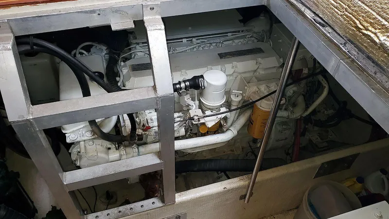 A Good Life Yacht Photos Pics Starboard Main Engine