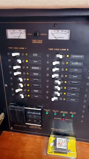 A Good Life Yacht Photos Pics 120 VAC Electrical Panel