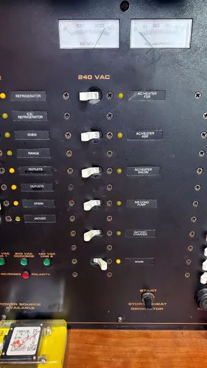 A Good Life Yacht Photos Pics 240 VAC Electrical Panel