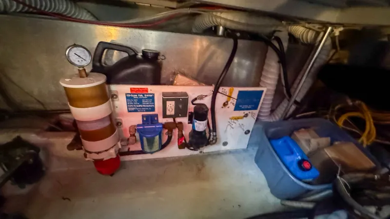 Nevadatude Yacht Photos Pics Engine Room