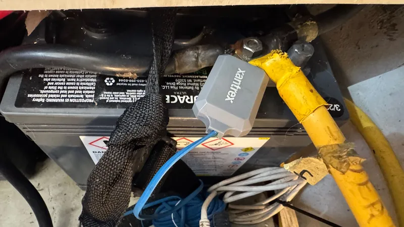 Nevadatude Yacht Photos Pics Engine Room