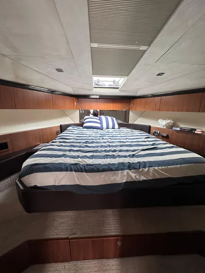 Tiki Tiki Yacht Photos Pics 