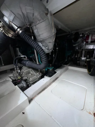 Tiki Tiki Yacht Photos Pics 