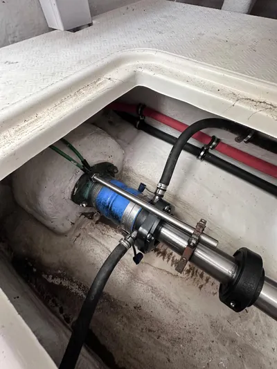 Tiki Tiki Yacht Photos Pics 