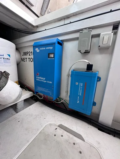 Tiki Tiki Yacht Photos Pics 