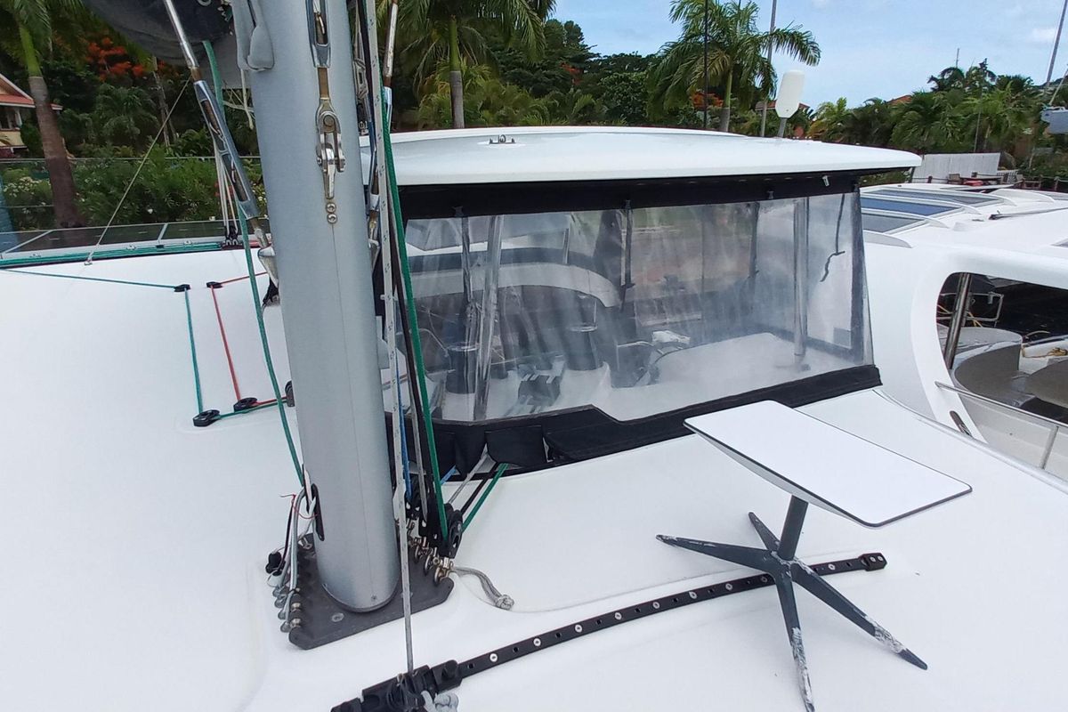 2020 Lagoon 42 