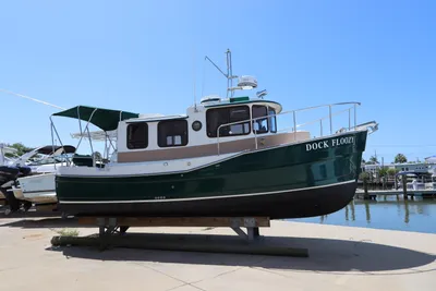 Ranger Tugs R-25