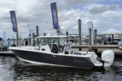 2023 Blackfin 332 CC