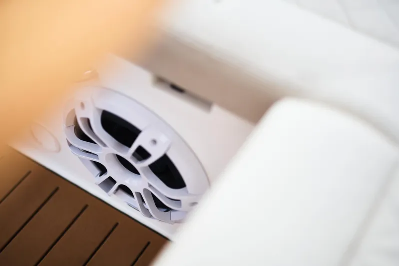  Yacht Photos Pics Speaker system in 2025 Skamander Sorrento boat, featuring modern design and wood accents.