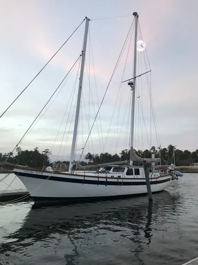 Sheba Moon Yacht Photos Pics 