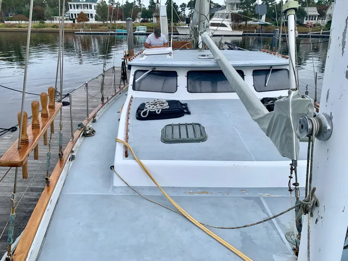 Sheba Moon Yacht Photos Pics 