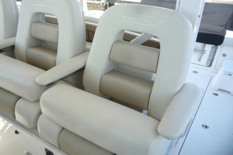 Escape From Reel 'ality Yacht Photos Pics 