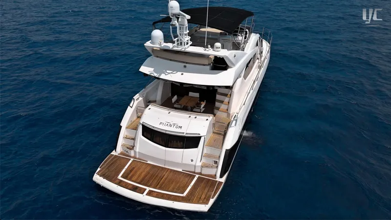 Phantom Yacht Photos Pics 