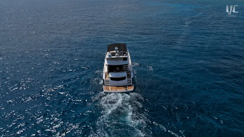 Phantom Yacht Photos Pics 