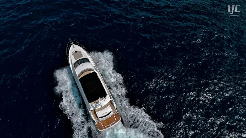 Phantom Yacht Photos Pics 