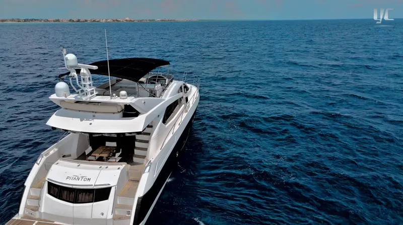 Phantom Yacht Photos Pics 