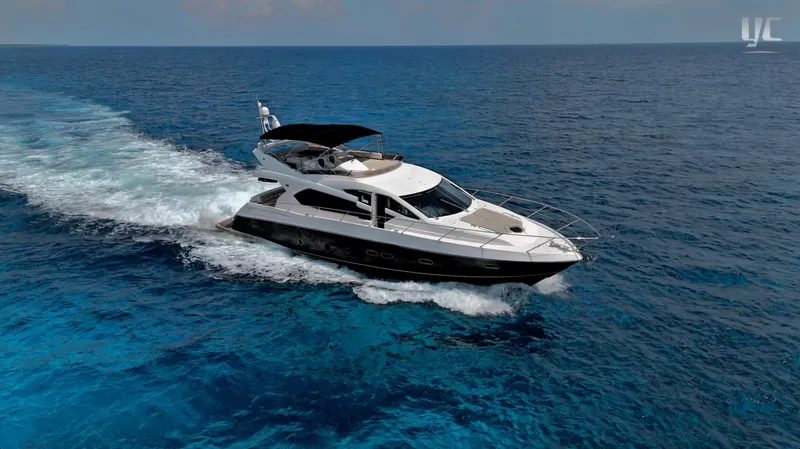 Phantom Yacht Photos Pics 