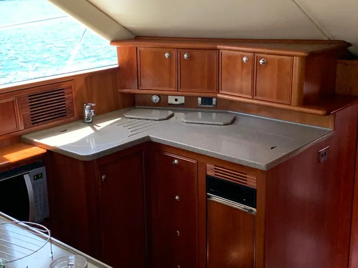 La Baronesa Yacht Photos Pics 