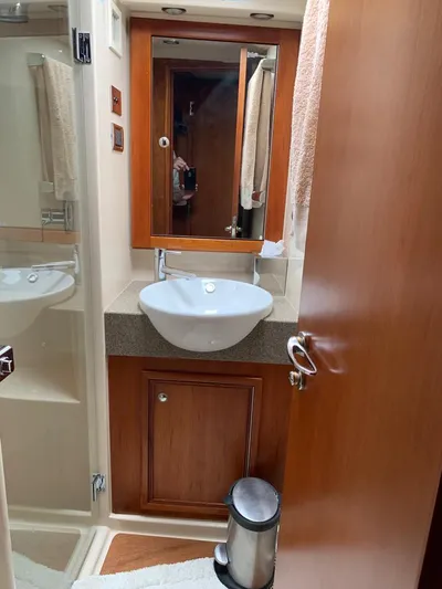 La Baronesa Yacht Photos Pics 