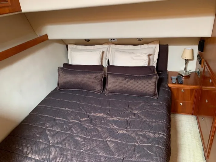 La Baronesa Yacht Photos Pics 