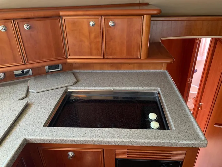 La Baronesa Yacht Photos Pics 