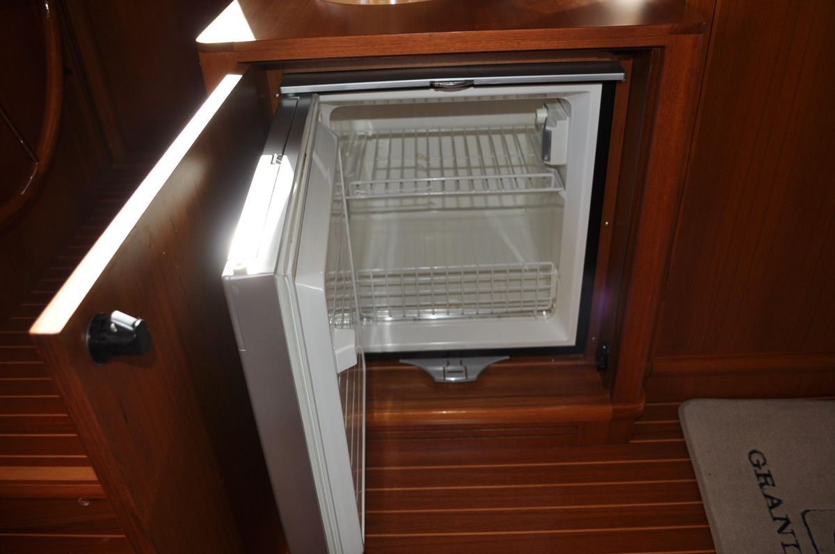 2008 Grand Banks 46 