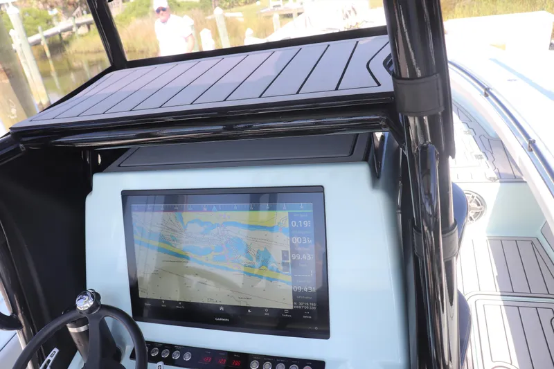 Island Time Yacht Photos Pics BARKER 26 boat dashboard with navigation display, 2020 model.