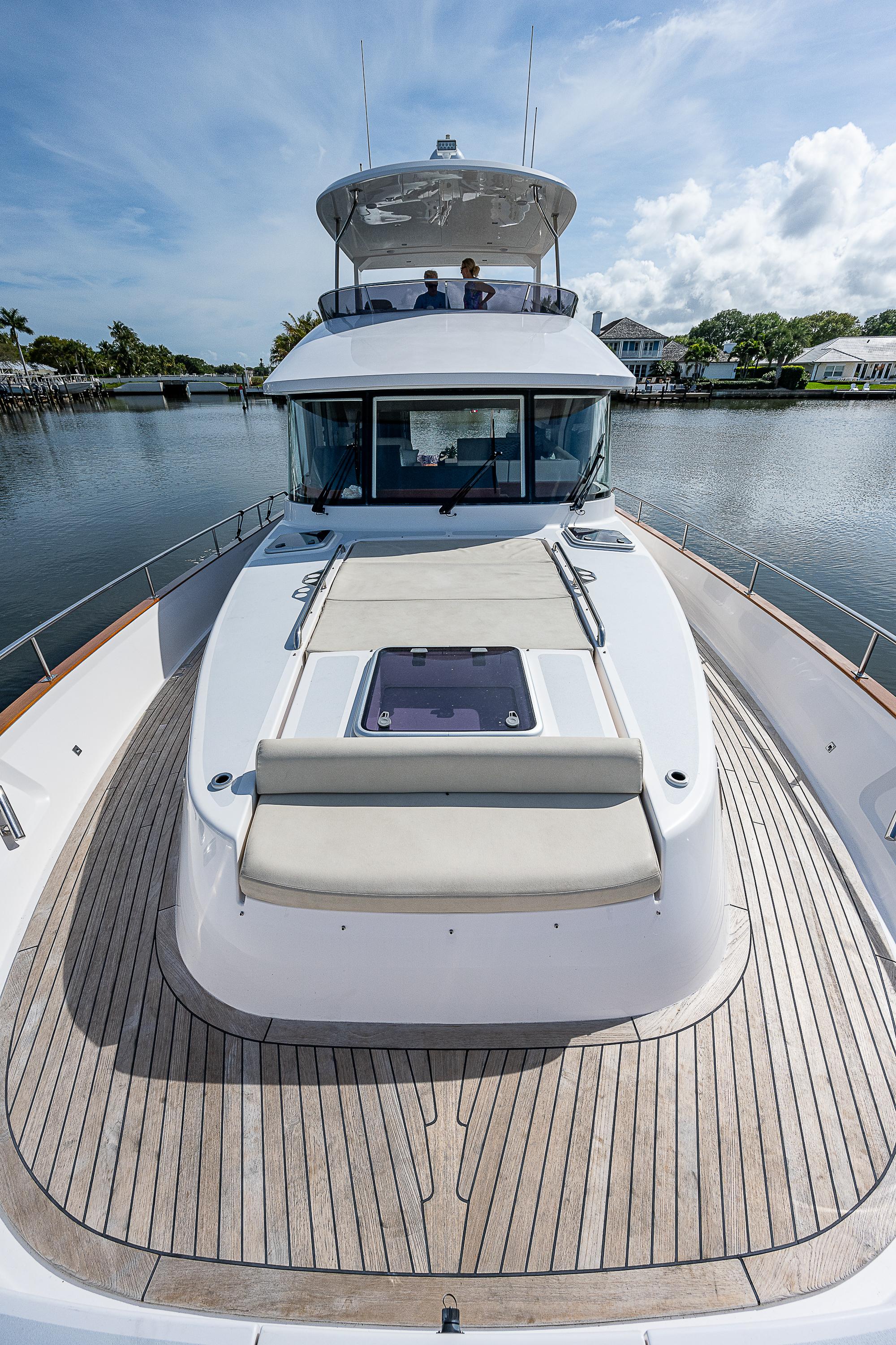 summit 54 yacht for sale