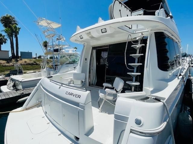 2000 Carver 53 