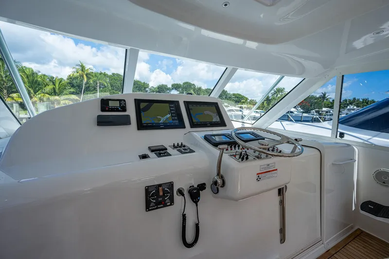 Fish Company Yacht Photos Pics 