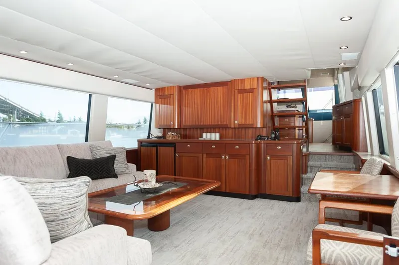 Esencia Yacht Photos Pics Salon