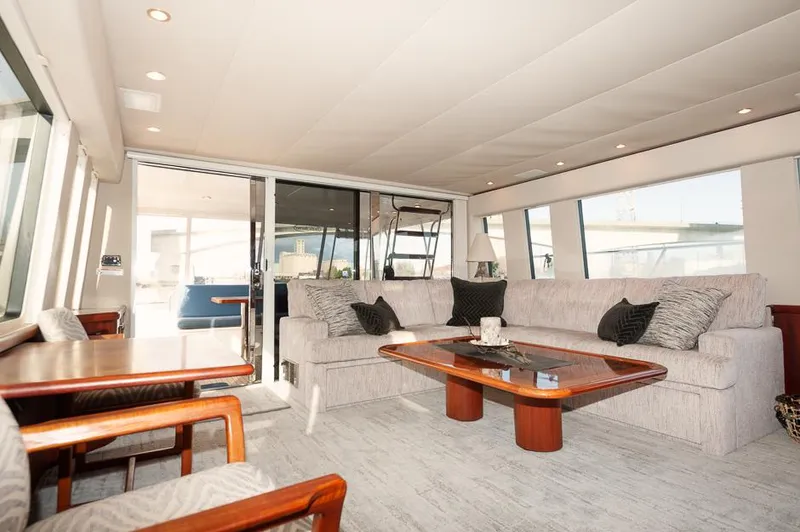 Esencia Yacht Photos Pics Salon