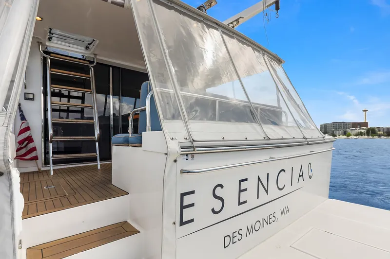 Escencia Yacht Photos Pics 2003 Pacific Mariner Pilothouse yacht "Esencia" docked in Des Moines, WA.