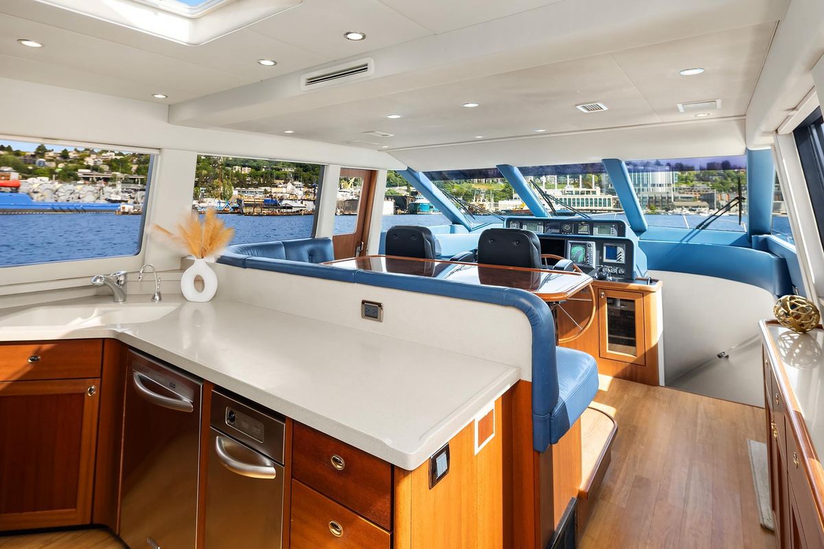 2003 Pacific Mariner 65 