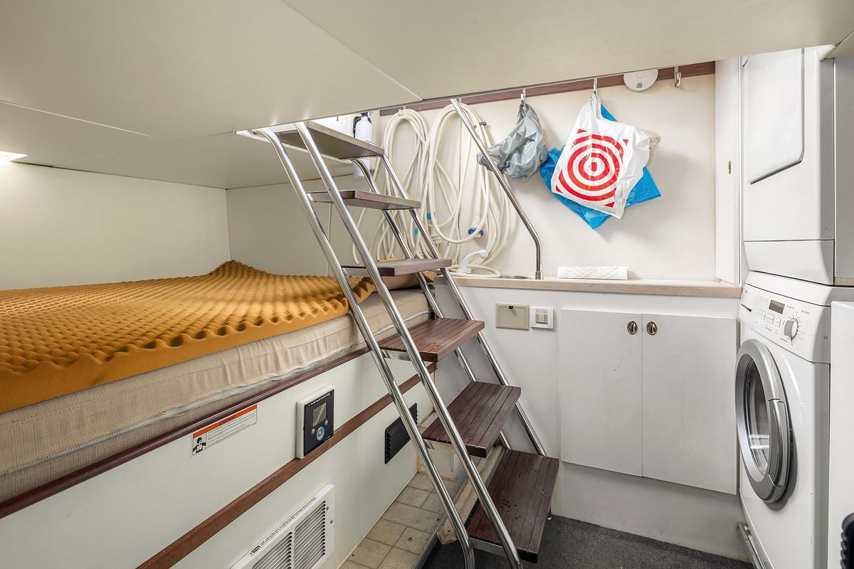 2003 Pacific Mariner 65 