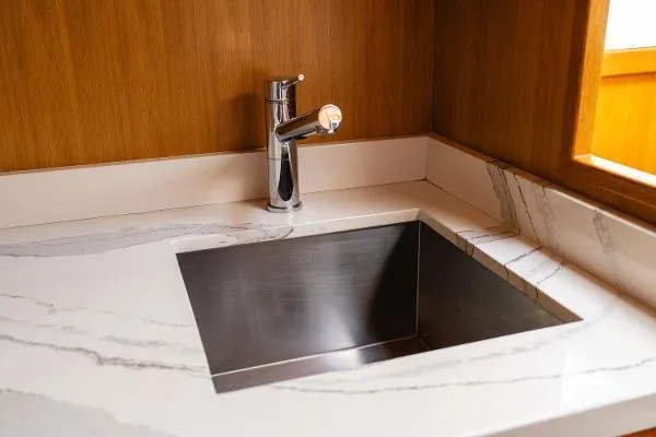 Bite Me Yacht Photos Pics 