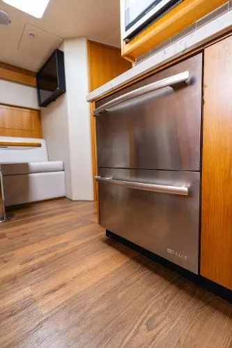 Bite Me Yacht Photos Pics 