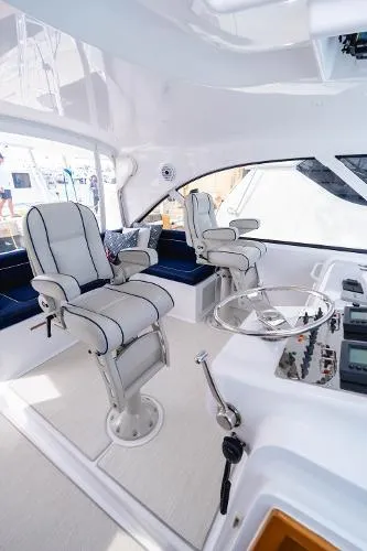 Bite Me Yacht Photos Pics 