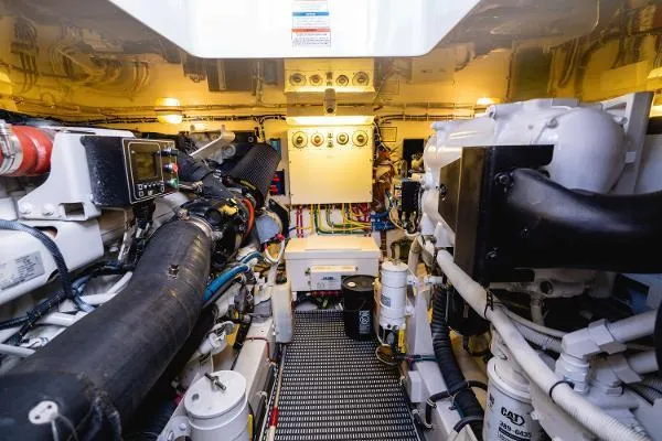 Bite Me Yacht Photos Pics 