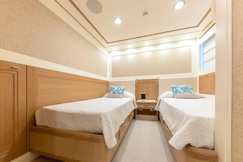  Yacht Photos Pics myway-0040.jpeg