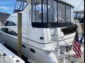 2002 Carver 396 Motor Yacht