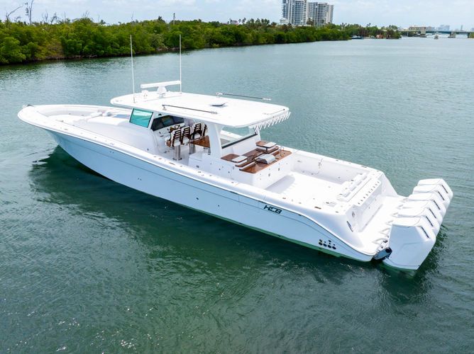 2025 HCB 65 Estrella