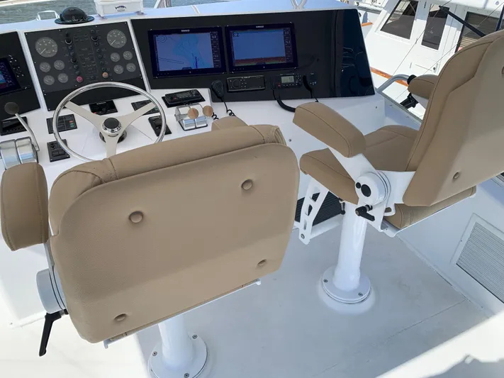 Pier Pressure Yacht Photos Pics 