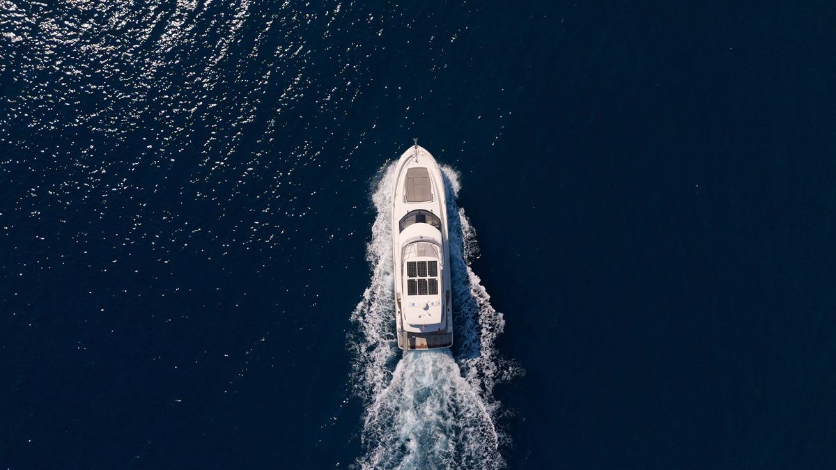 2016 Prestige 58 
