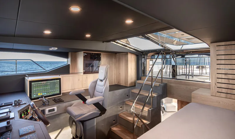 Numarine 30xp Yacht Photos Pics 